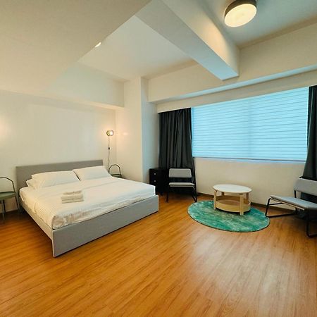 Avant At The Fort By Urban Realty マニラ市 エクステリア 写真