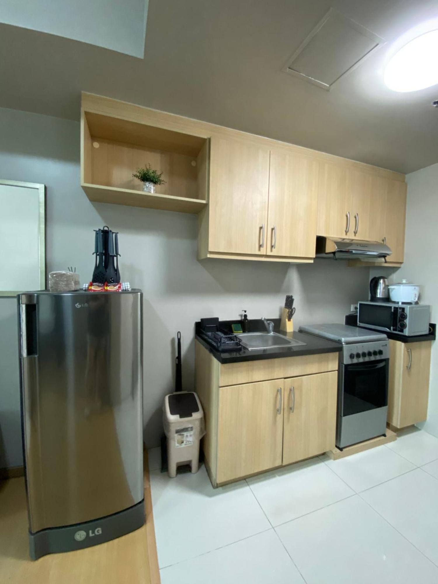 Avant At The Fort By Urban Realty マニラ市 エクステリア 写真